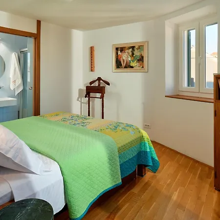 Guest house Croliday